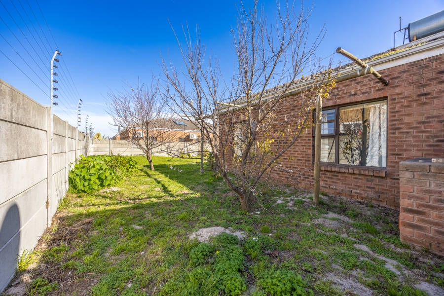 3 Bedroom Property for Sale in Vredelust Western Cape